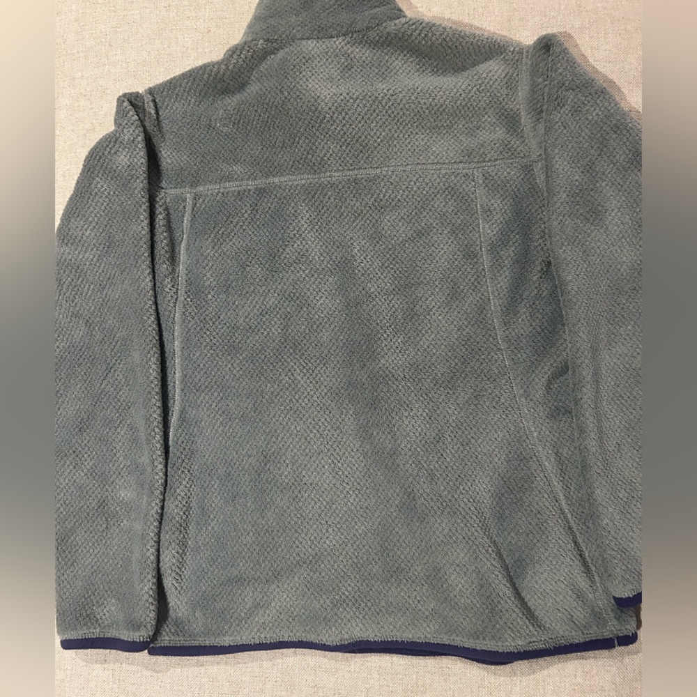 Patagonia Gray and Purple Women's Jacket - Picture 5 of 5